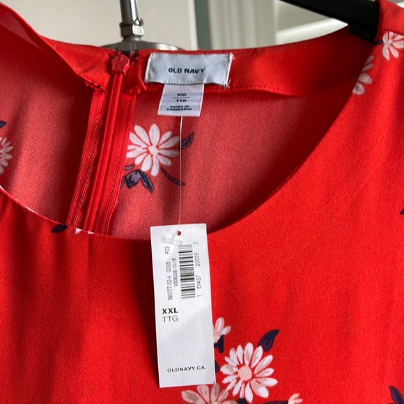 Old Navy Red Short Sleeve Shift Floral Dress size XXL NWT - Picture 4 of 9